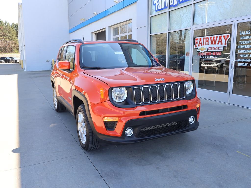 Used 2019 Jeep Renegade Latitude image 2