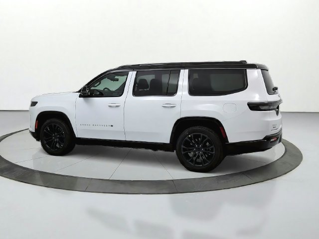 New 2026 Jeep Grand Wagoneer Summit w/ Rear Seat Video Group I AWD/4WD image 6