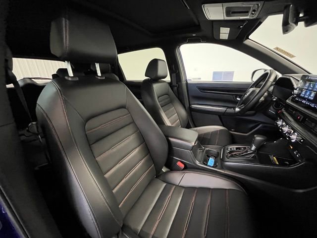 Used 2025 Honda CR-V Sport-L image 9