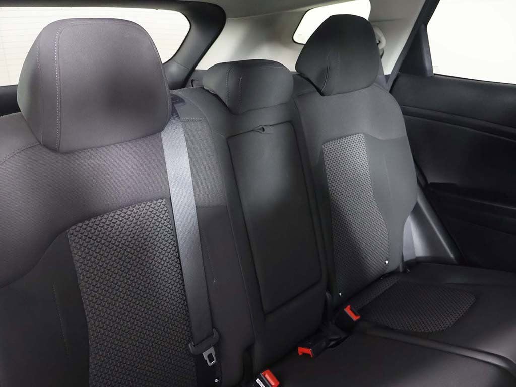 Used 2023 Kia Sportage LX image 32