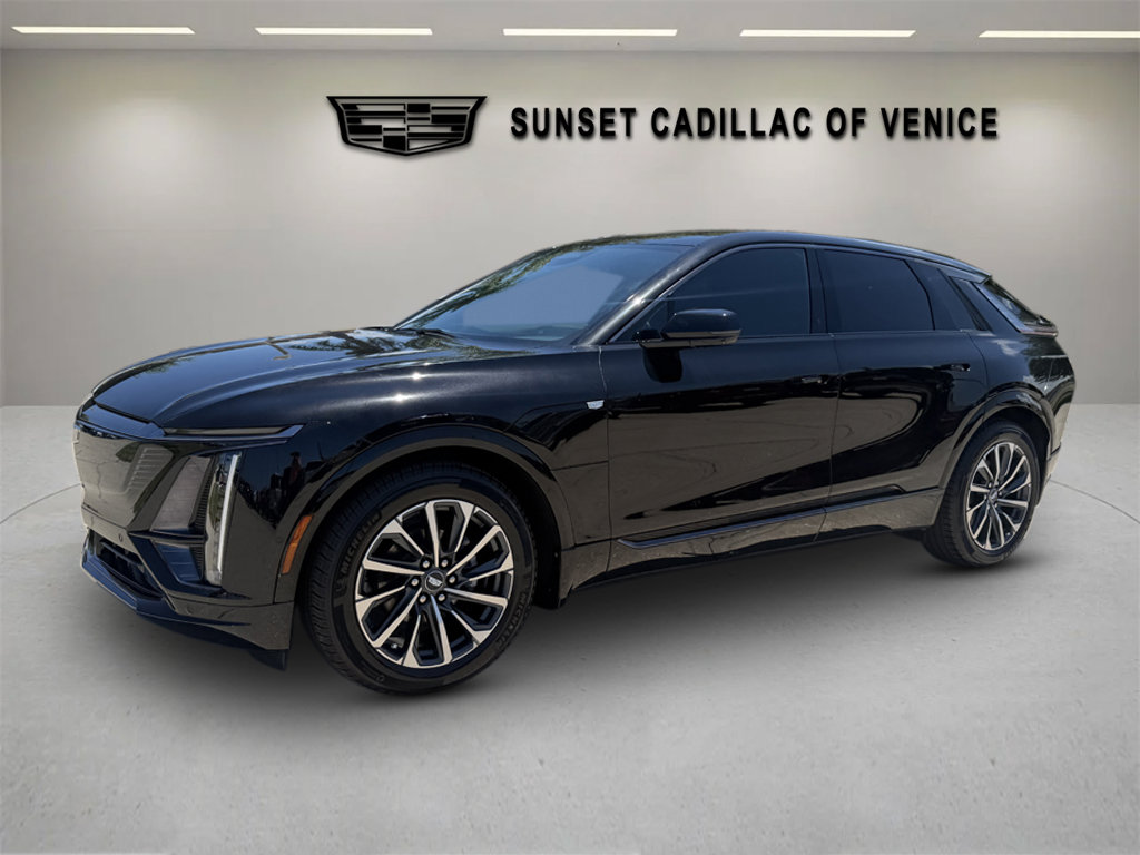 Certified 2024 Cadillac Lyriq Sport AWD/4WD image 7