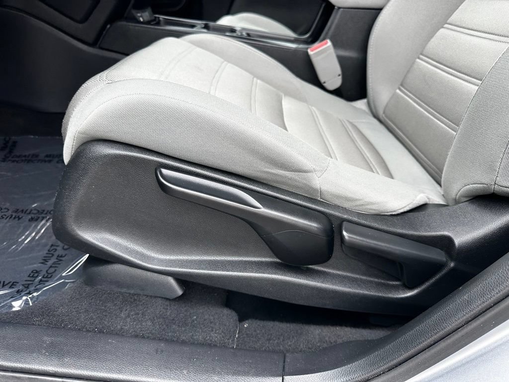 Used 2020 Honda CR-V LX image 21