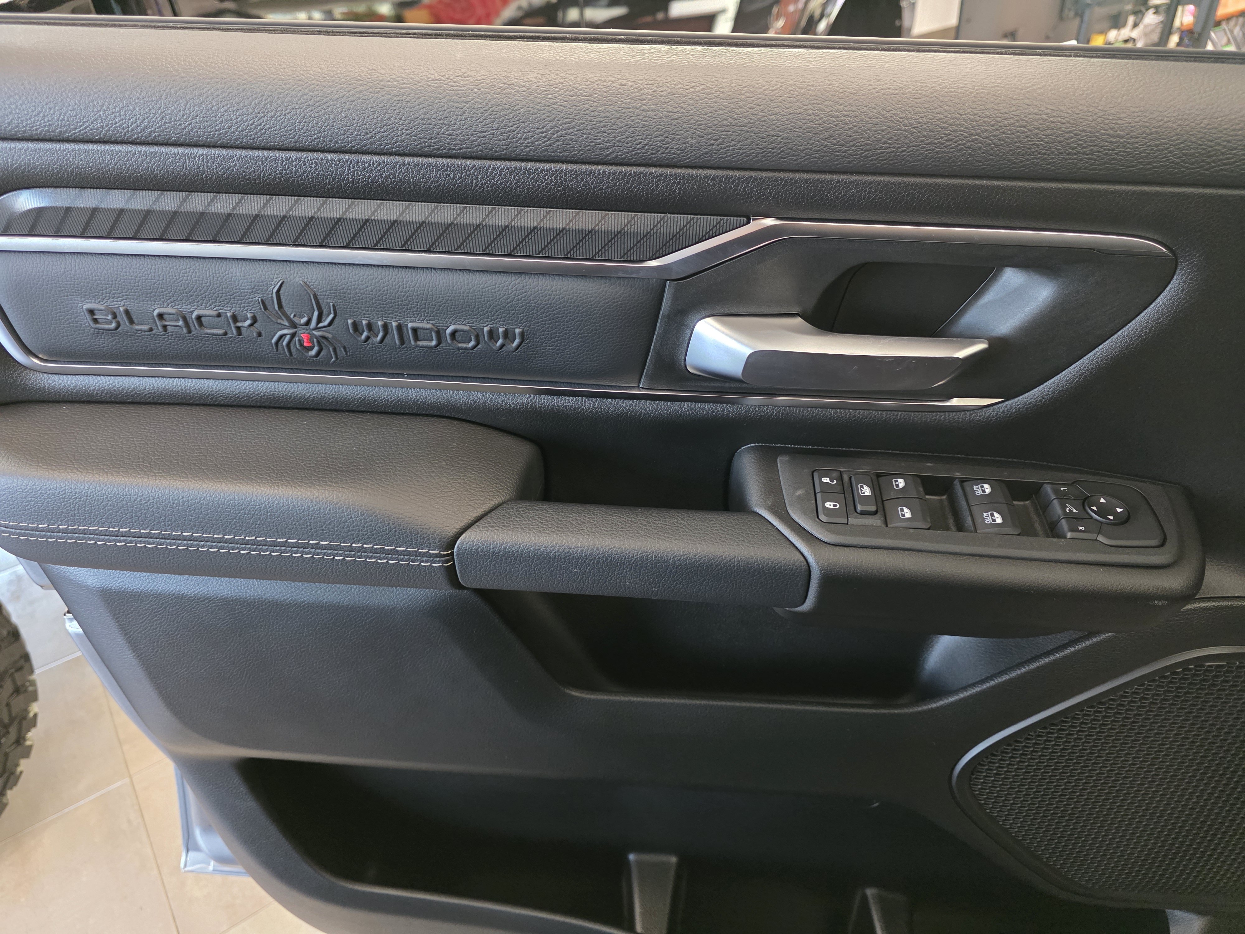 New 2026 RAM 1500 Big Horn AWD/4WD image 13