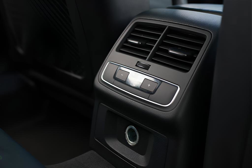 Used 2018 Audi S4 Premium Plus w/ Navigation Package image 19