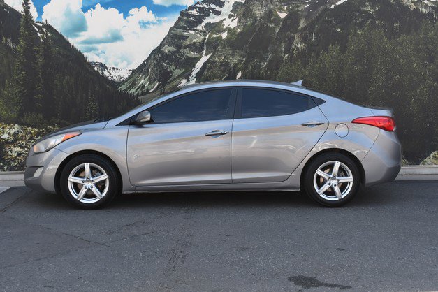 Used 2011 Hyundai Elantra Limited w/ Premium Pkg 5 FWD image 7