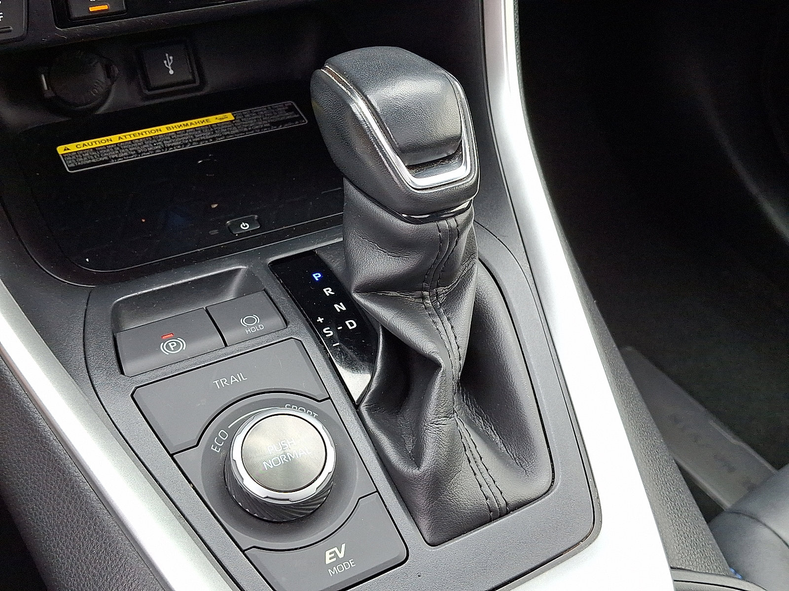 Used 2020 Toyota RAV4 XSE image 15