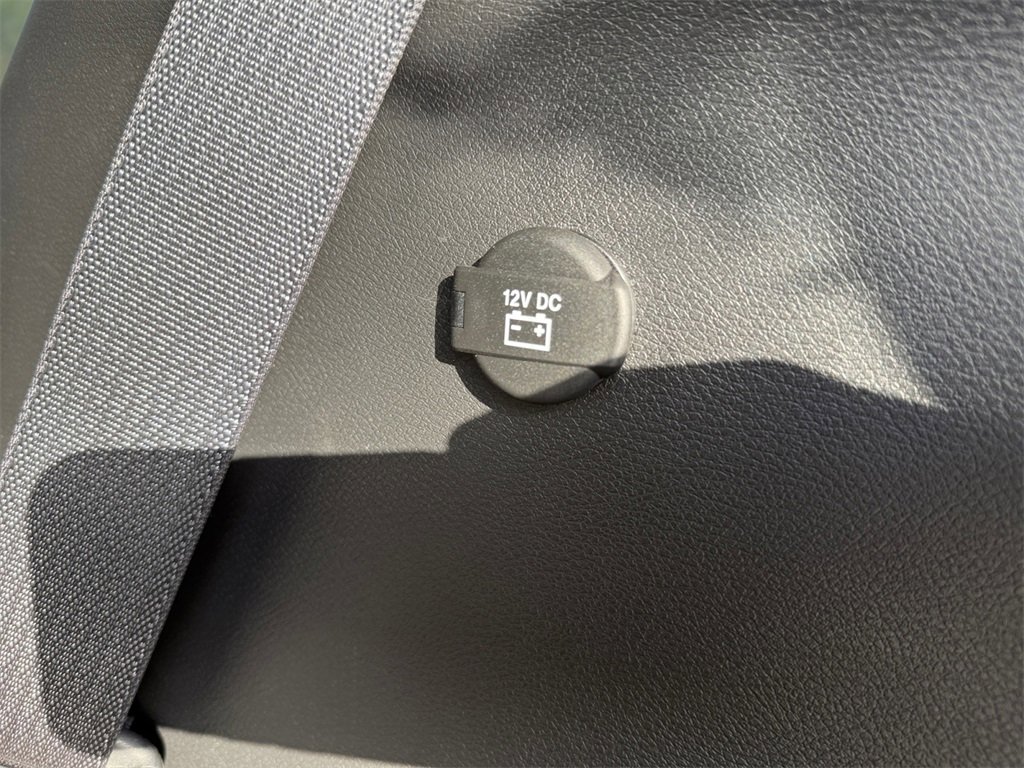 New 2026 Chrysler Pacifica Select image 31