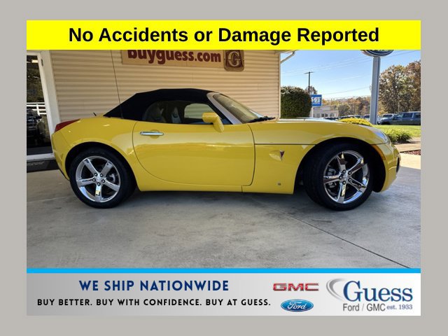 Used 2008 Pontiac Solstice GXP w/ Premium Package RWD image 1