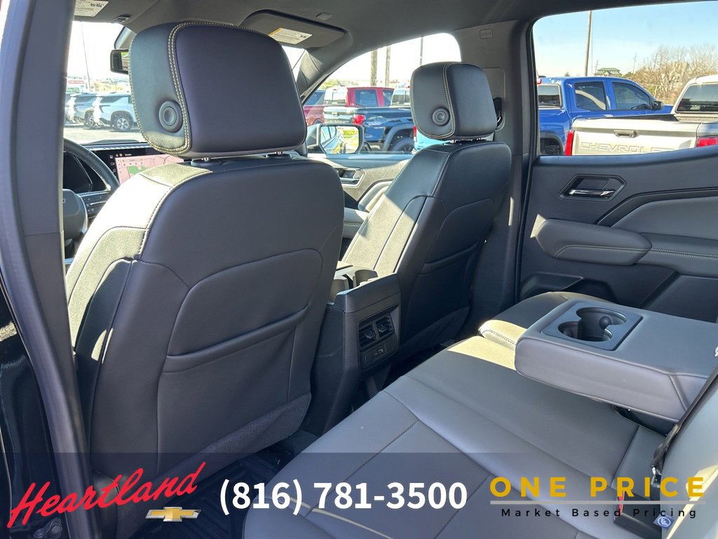 Used 2024 Chevrolet Colorado ZR2 w/ ZR2 Convenience Package III image 48