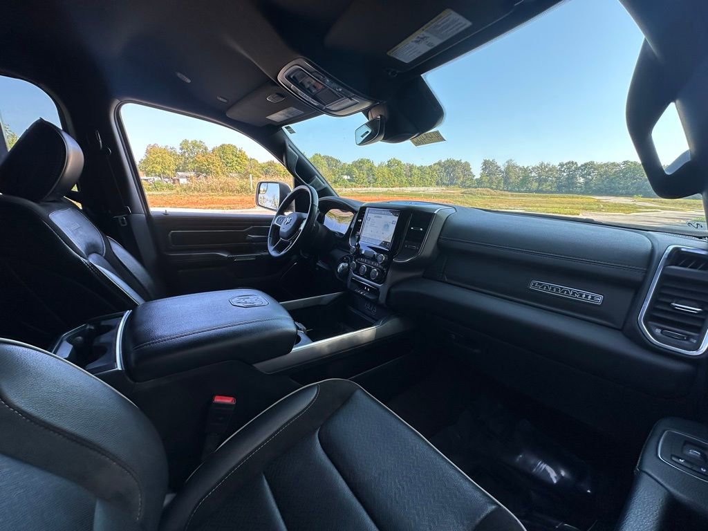 Used 2024 RAM 1500 Laramie image 23