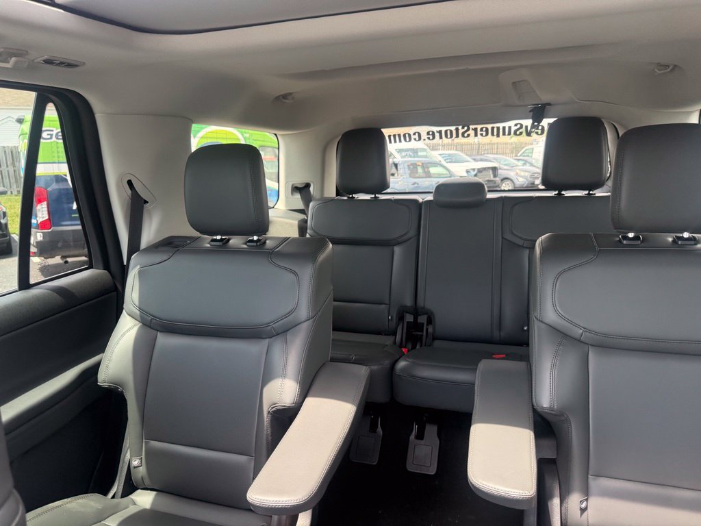 New 2026 Ford Expedition Active AWD/4WD image 21
