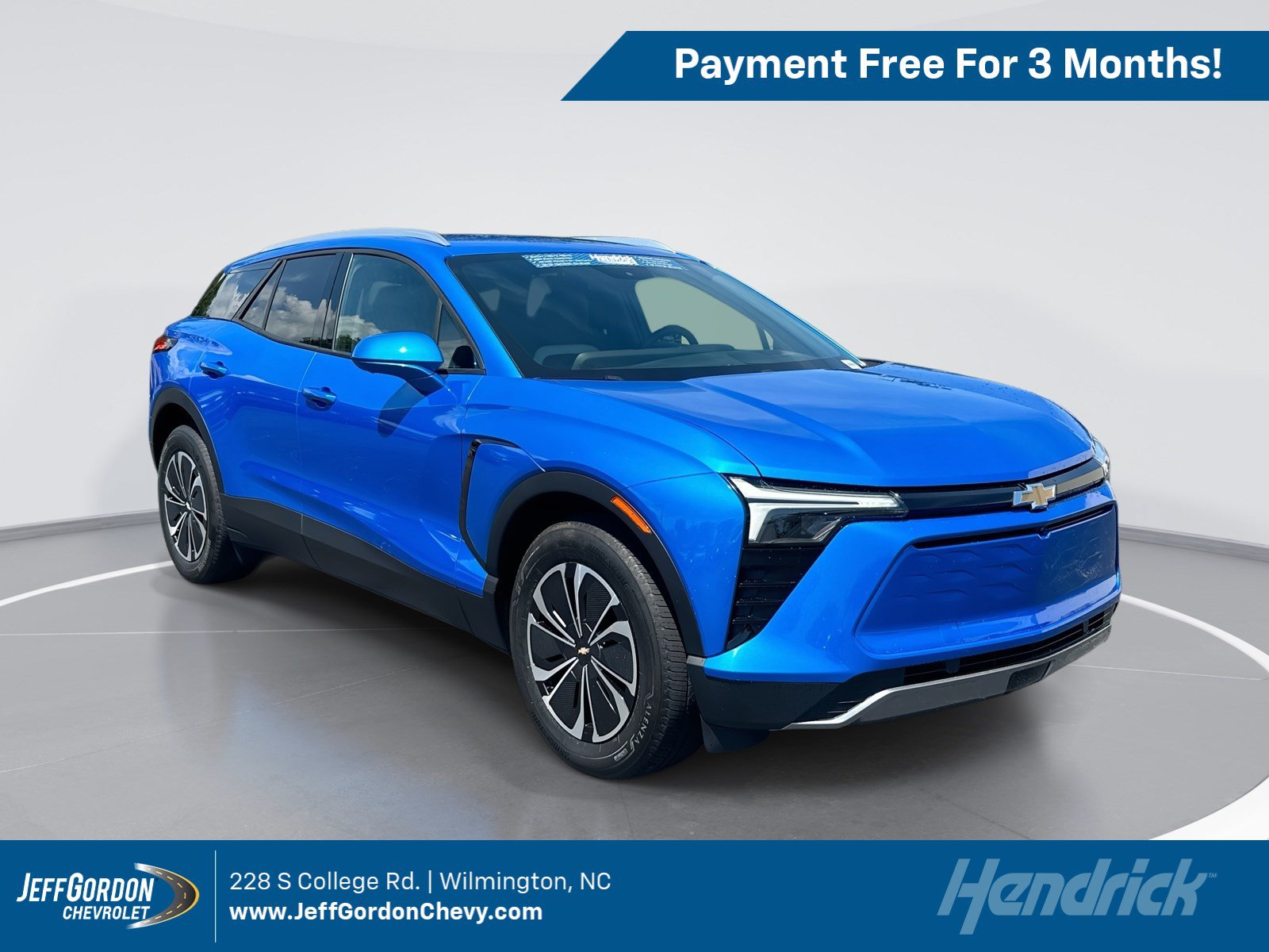 Used 2024 Chevrolet Blazer EV LT AWD/4WD image 1