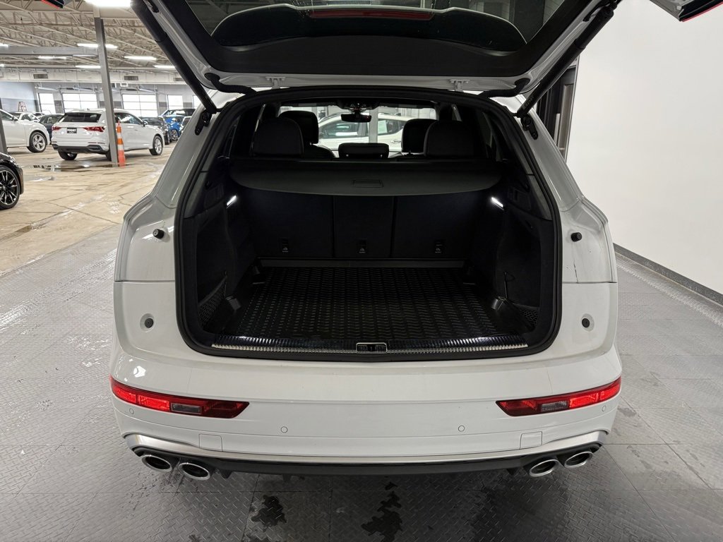 Used 2022 Audi SQ5 Premium w/ Convenience Package image 22