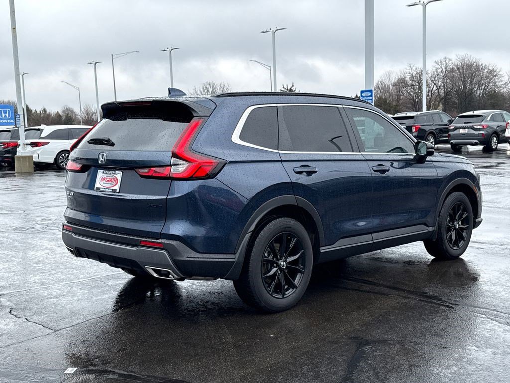 Used 2025 Honda CR-V Sport image 11