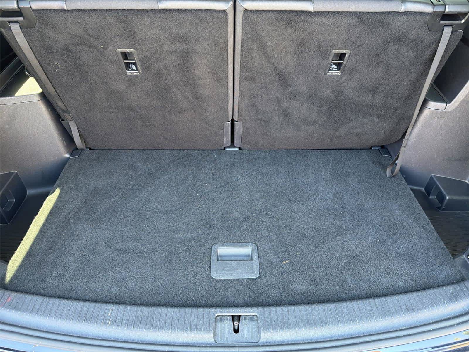 Used 2024 Volkswagen Atlas SE FWD image 20