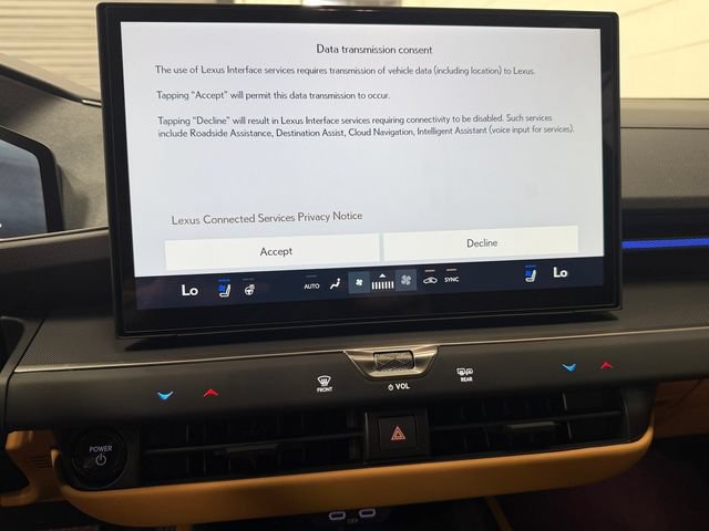 New 2026 Lexus ES 350e FWD image 29