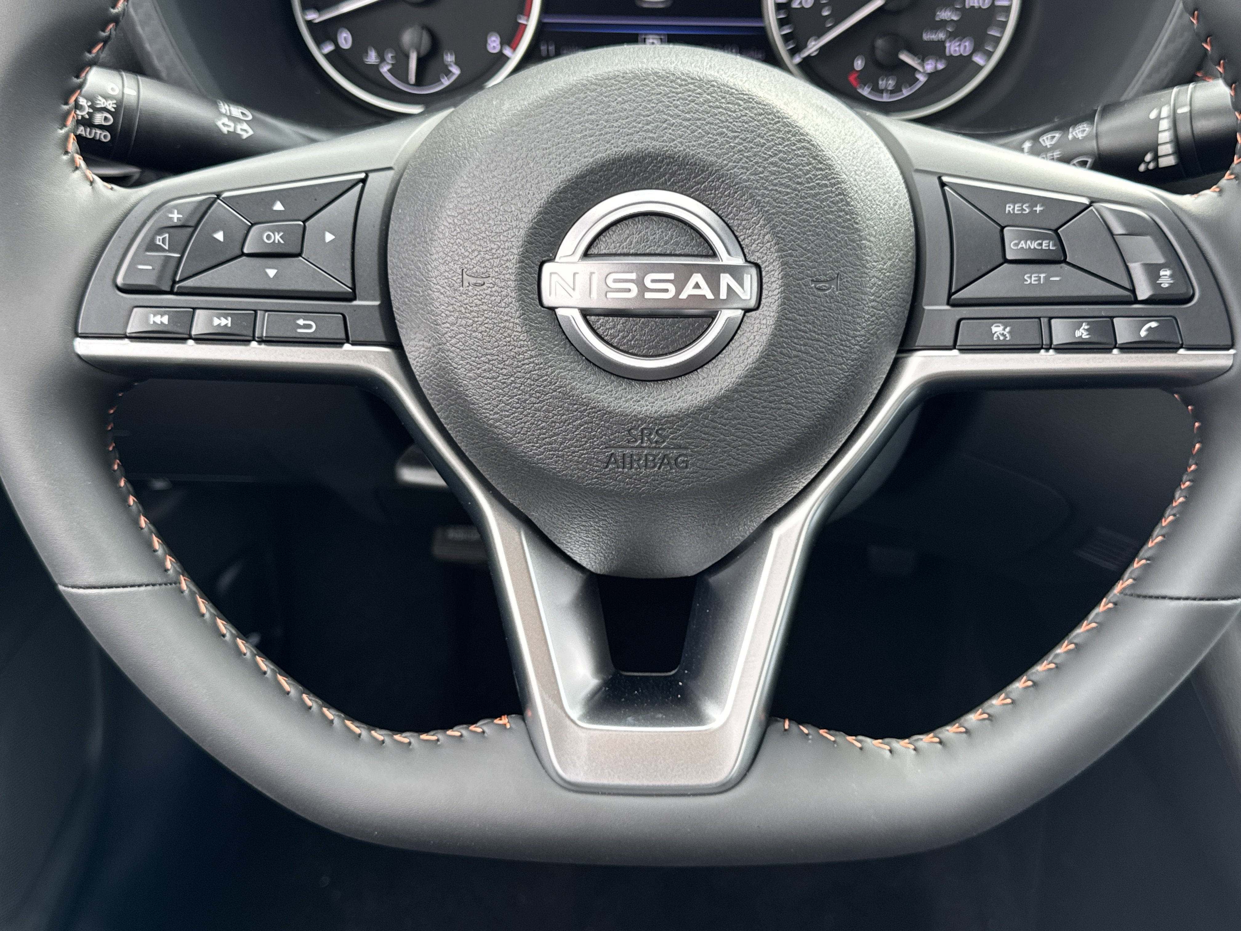 New 2025 Nissan Sentra SR image 15