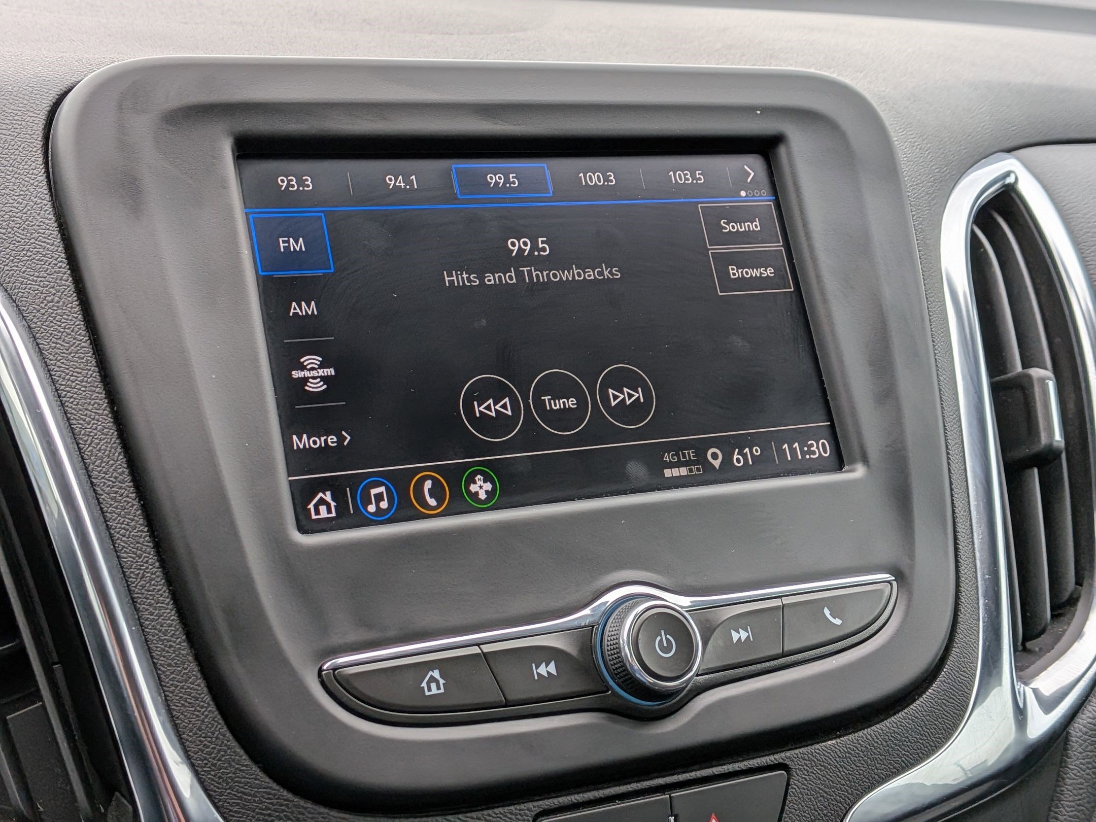 Used 2024 Chevrolet Equinox LT image 22