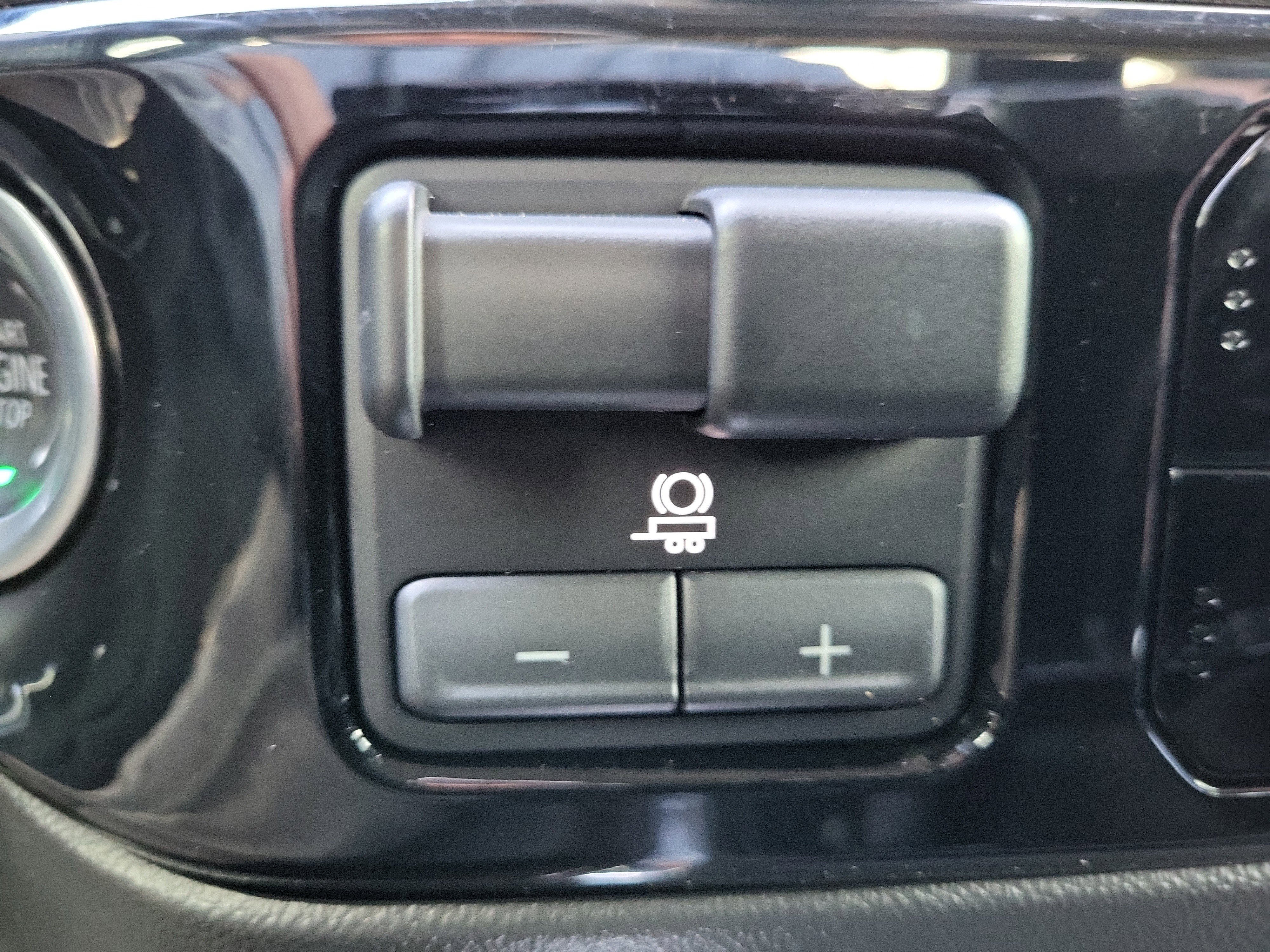 Used 2025 Chevrolet Silverado 1500 LT Trail Boss w/ LT Trail Boss Premium Package image 28