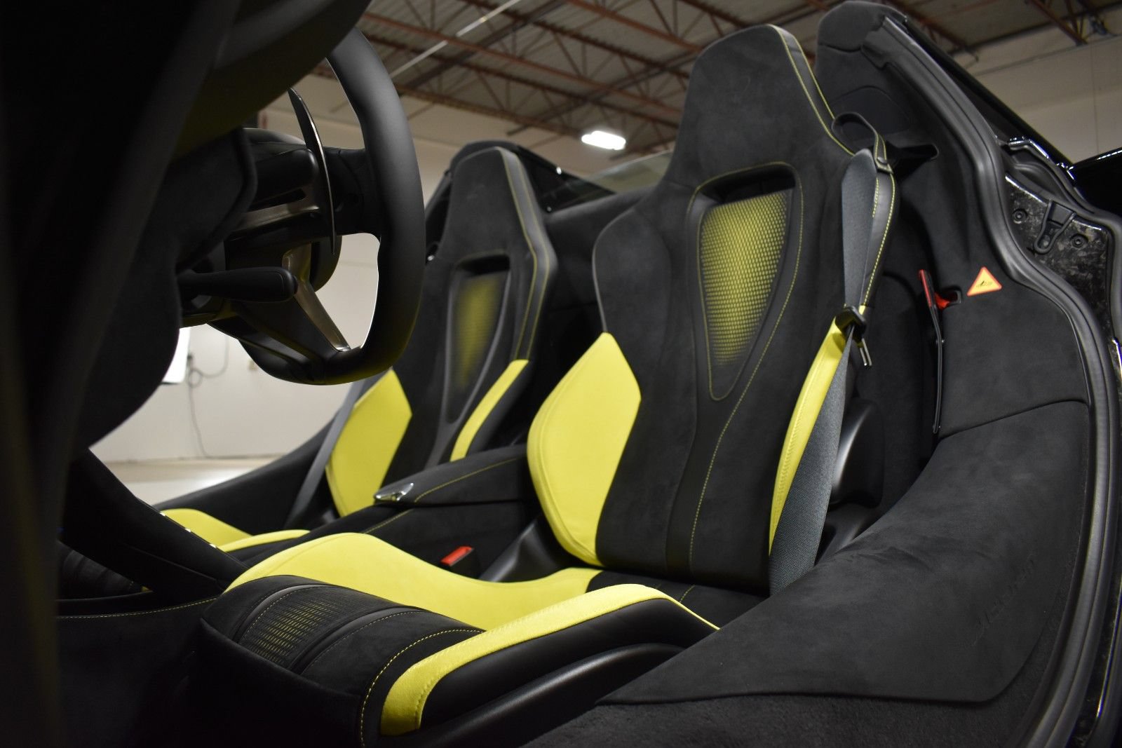 New 2027 McLaren 750S Spider RWD image 27