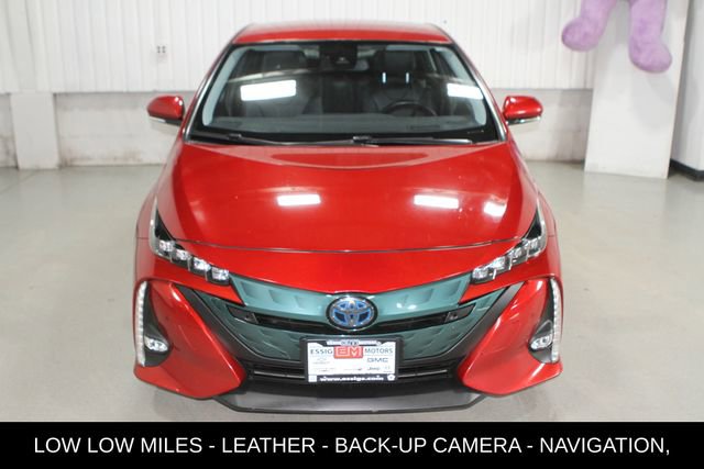 Used 2017 Toyota Prius Prime Advanced w/ Carpet Mat Package image 2