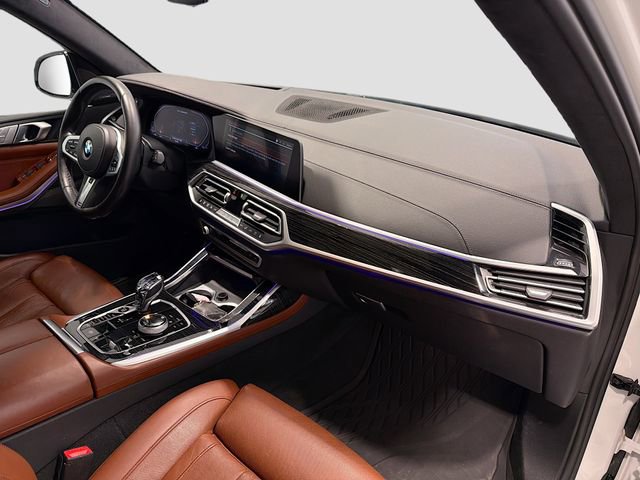 Used 2022 BMW X7 M50i w/ Executive Package AWD/4WD image 27