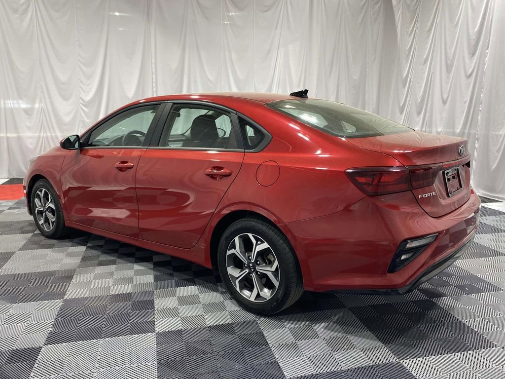 Used 2021 Kia Forte LXS image 2