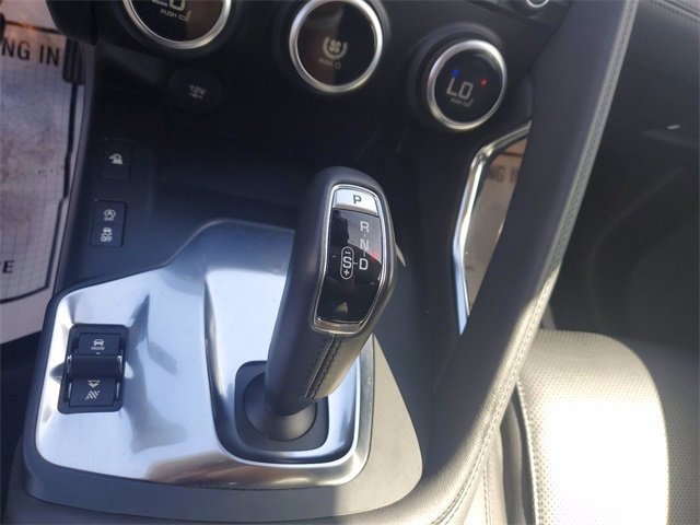 Used 2018 Jaguar E-PACE S image 21