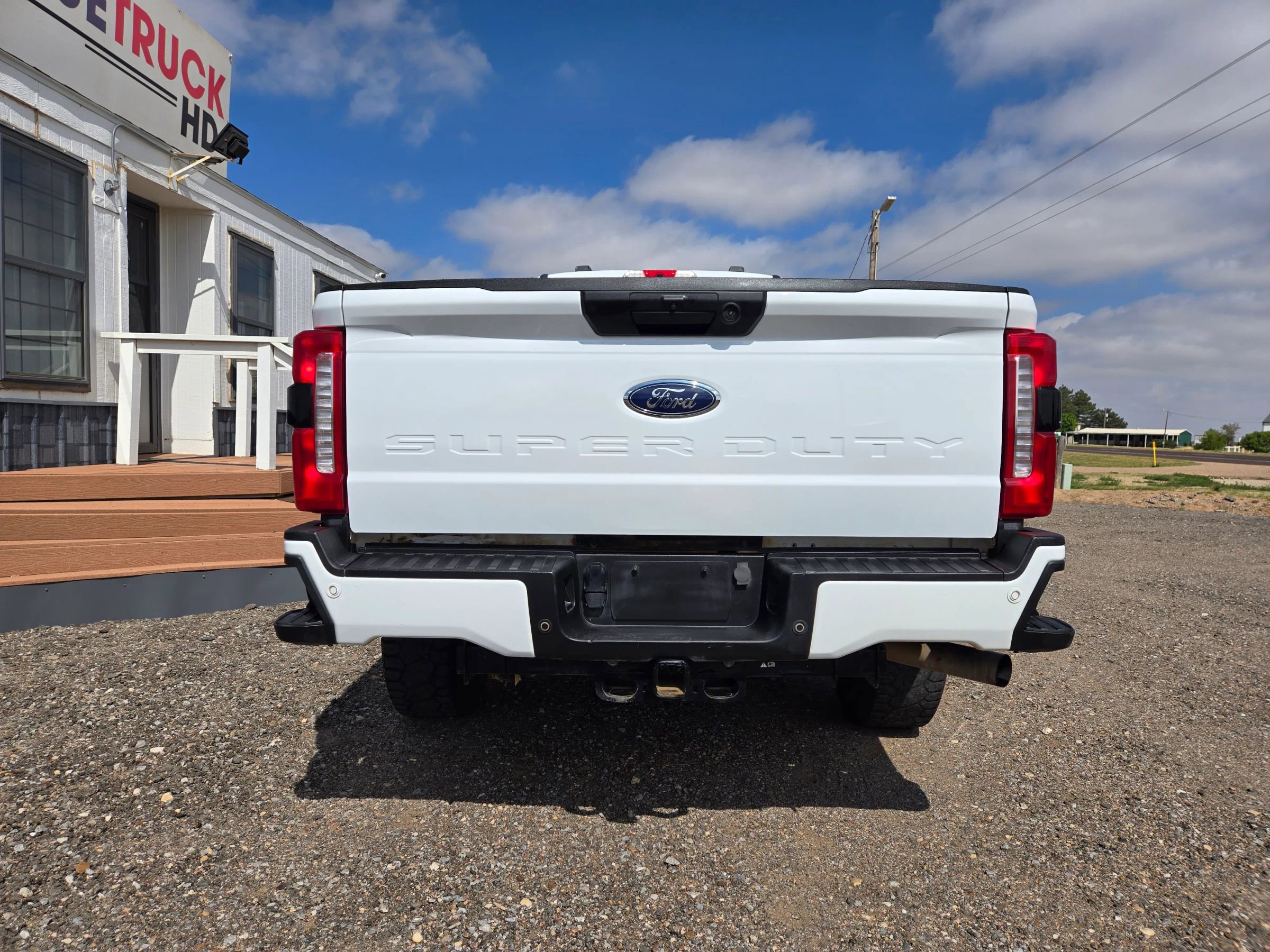 Used 2024 Ford F250 XL w/ STX Appearance Package AWD/4WD image 6