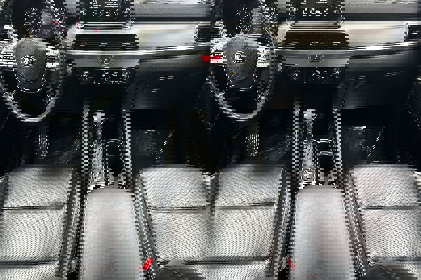 Used 2020 Kia Telluride LX image 4