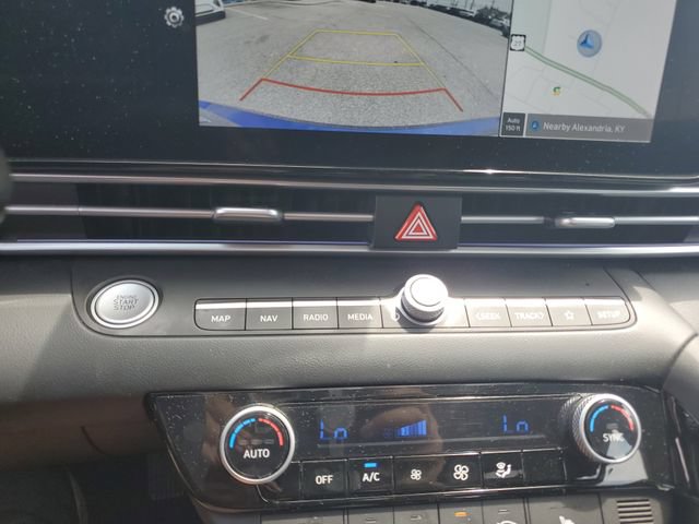 Used 2024 Hyundai Elantra SEL w/ Convenience Package FWD image 24
