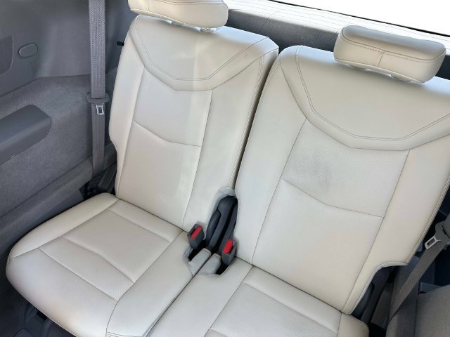 Used 2020 Cadillac XT6 Premium Luxury AWD/4WD image 14