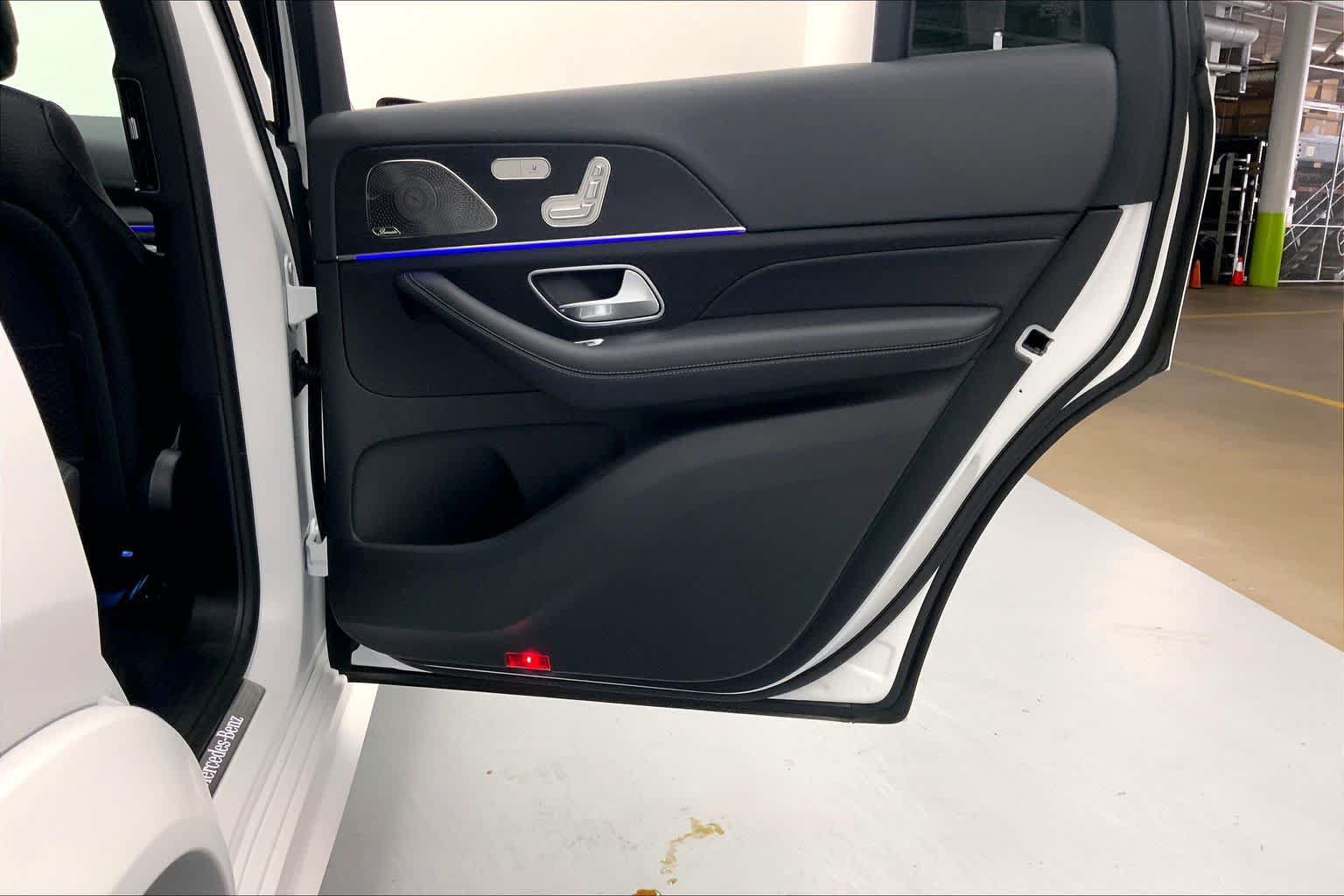 New 2026 Mercedes-Benz GLS 450 4MATIC image 13