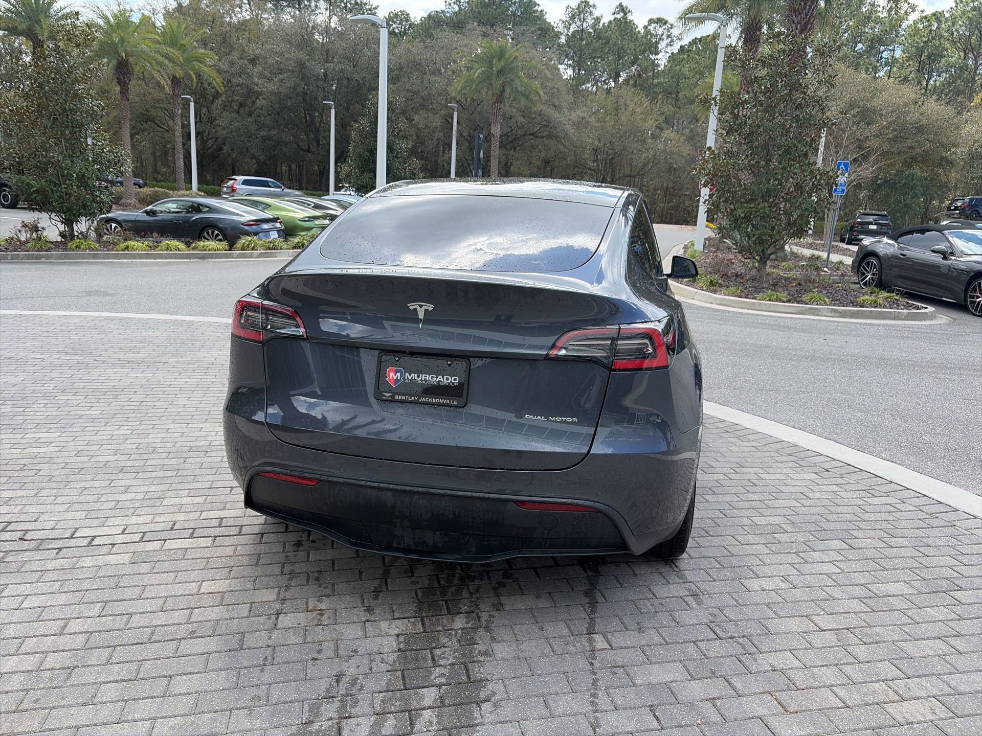 Used 2021 Tesla Model Y Long Range image 3