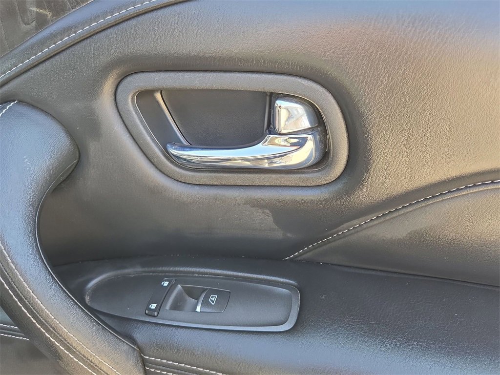 Used 2024 INFINITI QX80 Luxe image 37