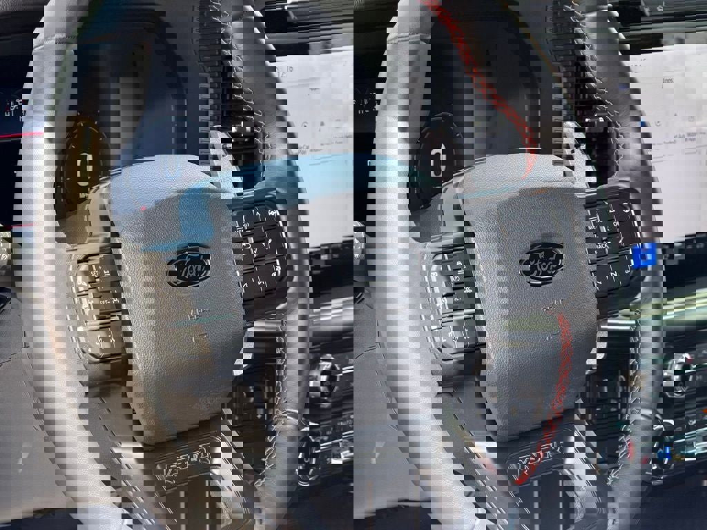 Used 2025 Ford F150 Raptor image 21