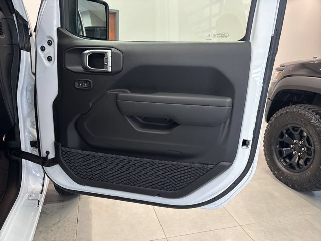 New 2026 Jeep Gladiator Sport AWD/4WD image 44