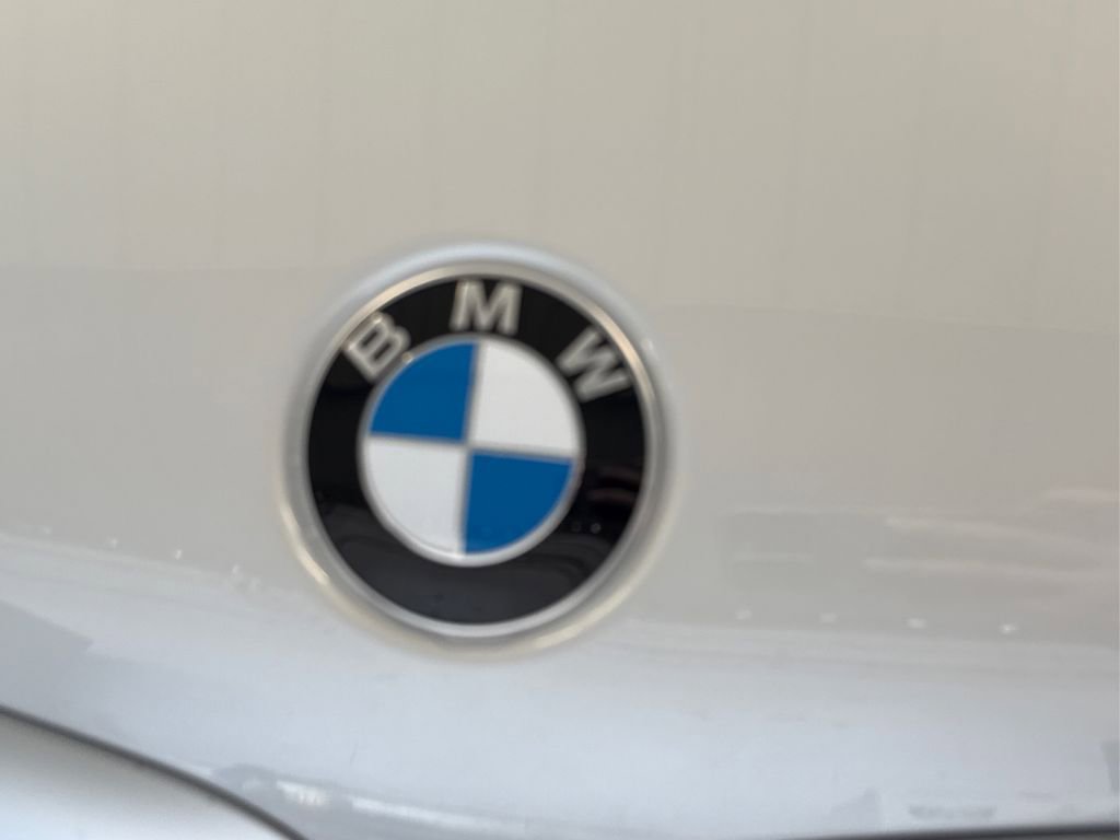 New 2026 BMW X5 sDrive40i image 18