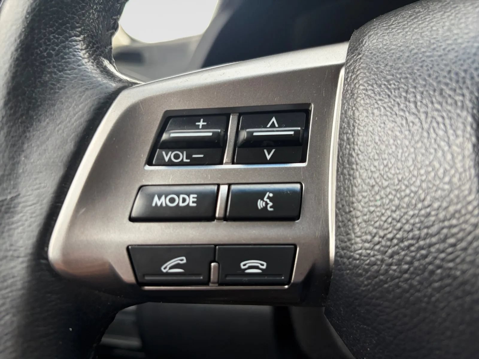 Used 2014 Subaru Legacy 2.5i Premium AWD/4WD image 29