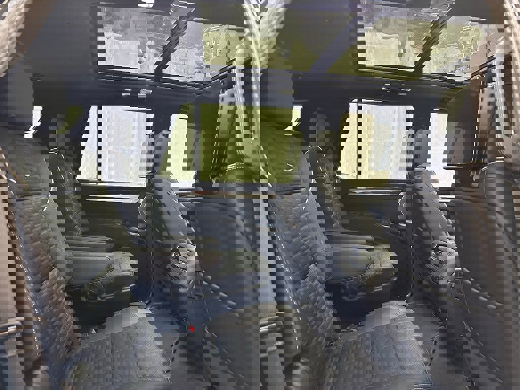 Used 2025 Cadillac Escalade V image 63