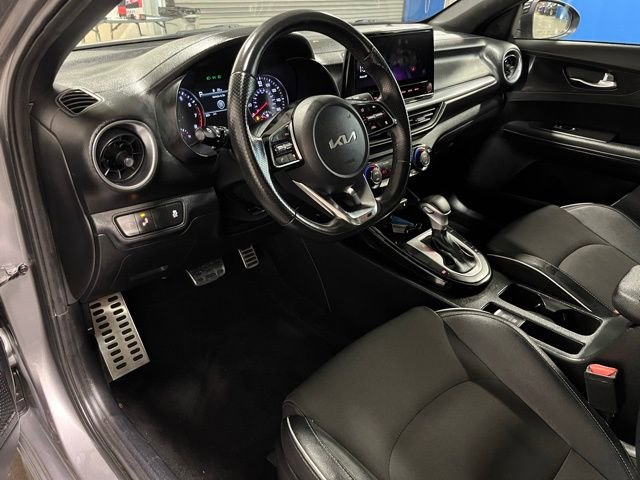 Used 2023 Kia Forte GT-Line w/ GT-Line Premium Package image 19