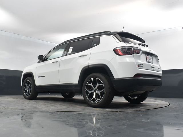 Used 2025 Jeep Compass Limited image 48