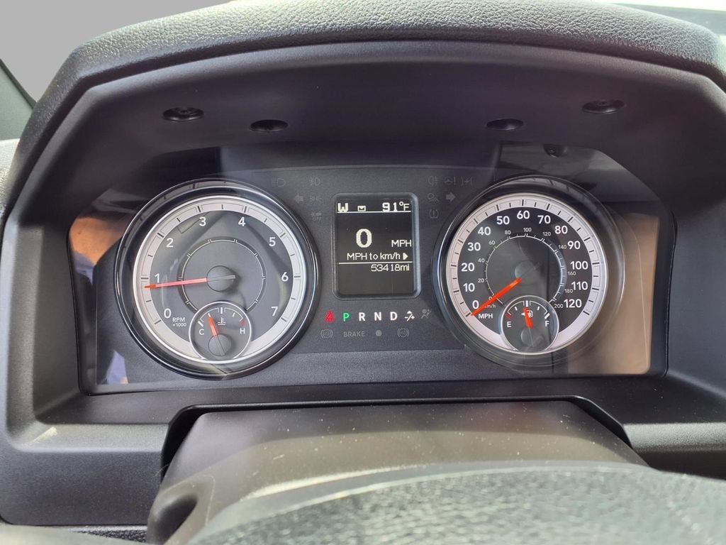 Used 2024 RAM 1500 Warlock AWD/4WD image 15