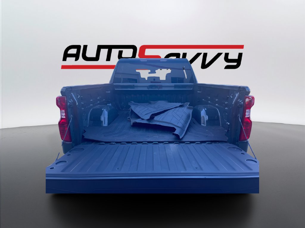 Used 2025 Chevrolet Silverado 1500 LT AWD/4WD image 26