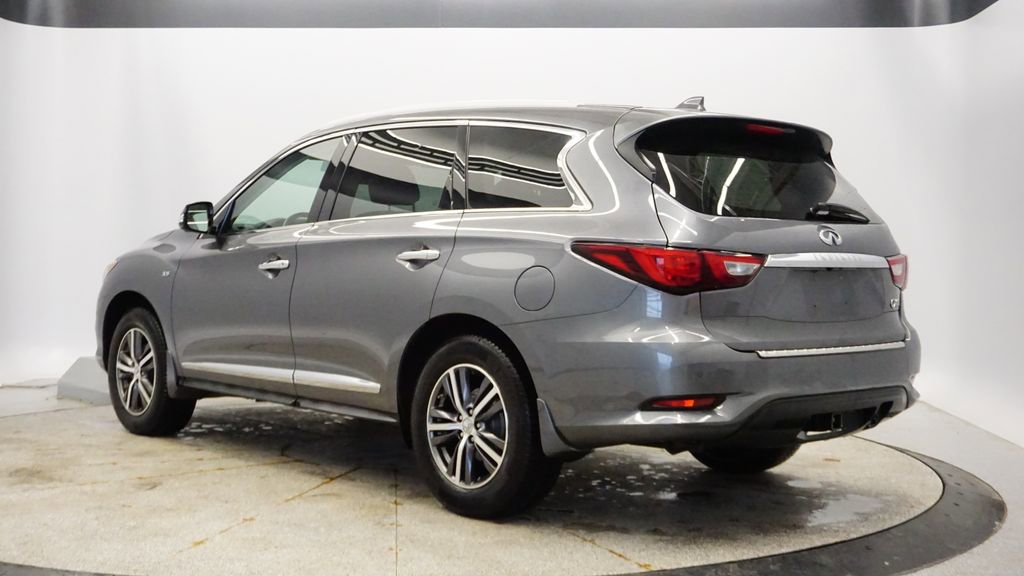 Used 2017 INFINITI QX60 Luxe image 3