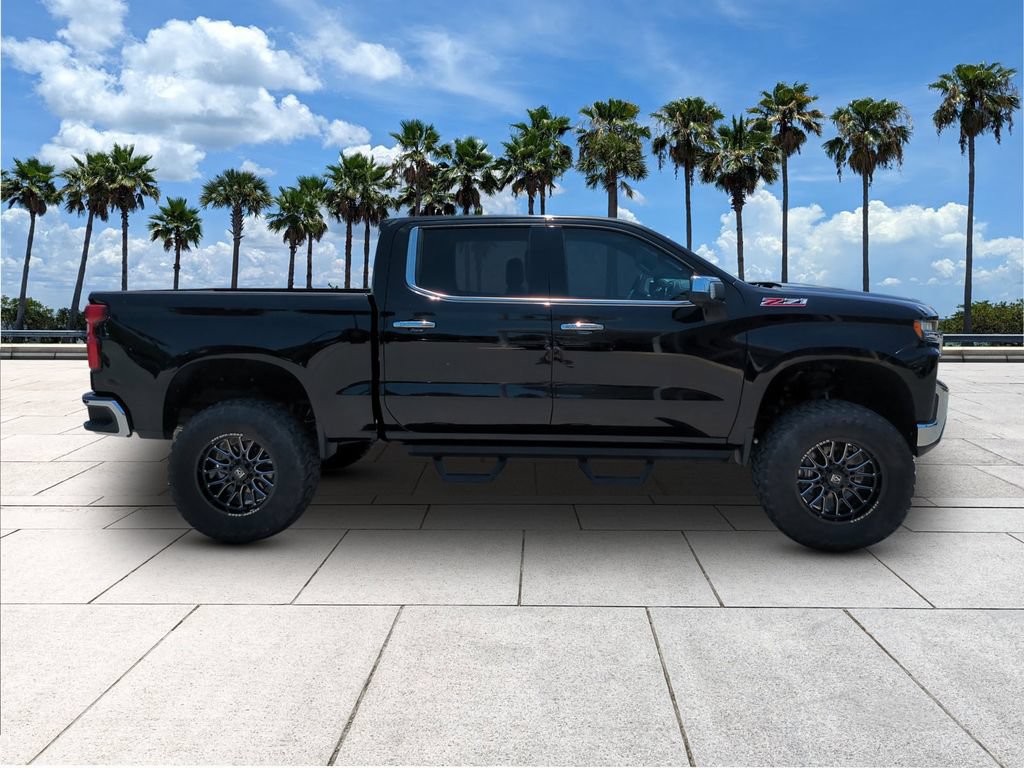 Used 2019 Chevrolet Silverado 1500 LTZ w/ LTZ Plus Package AWD/4WD image 9