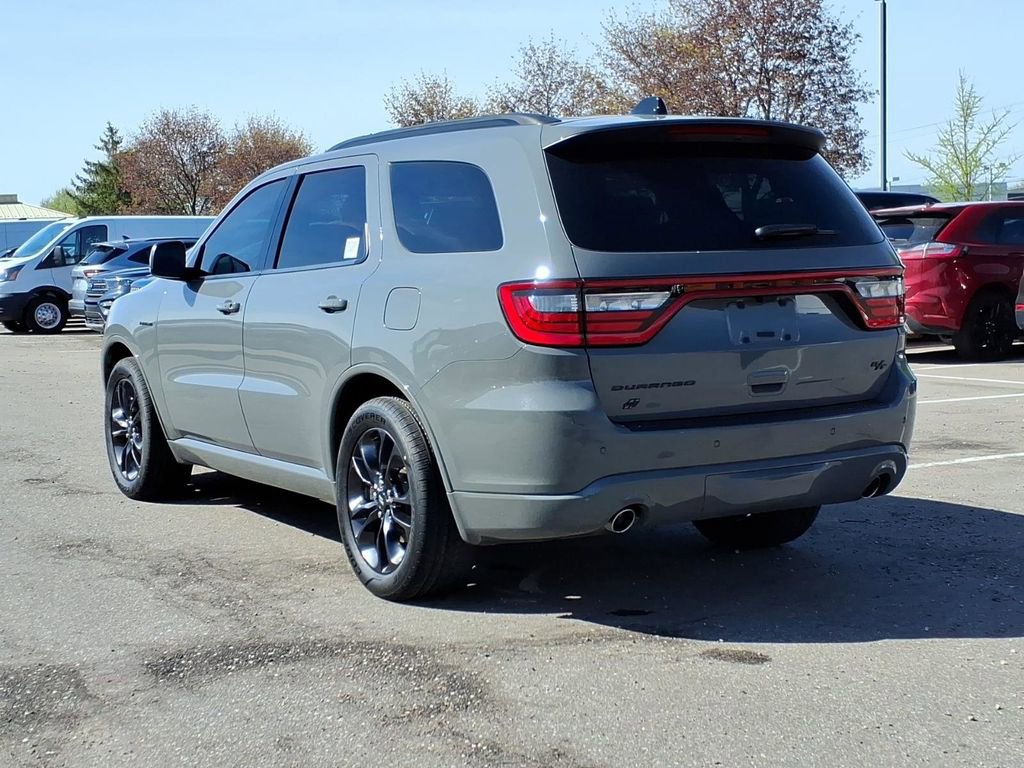 Used 2023 Dodge Durango R/T AWD/4WD image 3