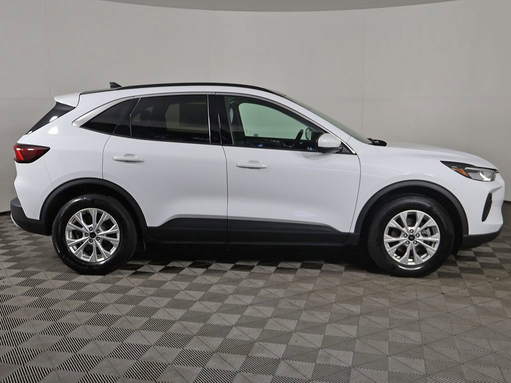 Used 2024 Ford Escape Active w/ Tech Pack #2 AWD/4WD image 20