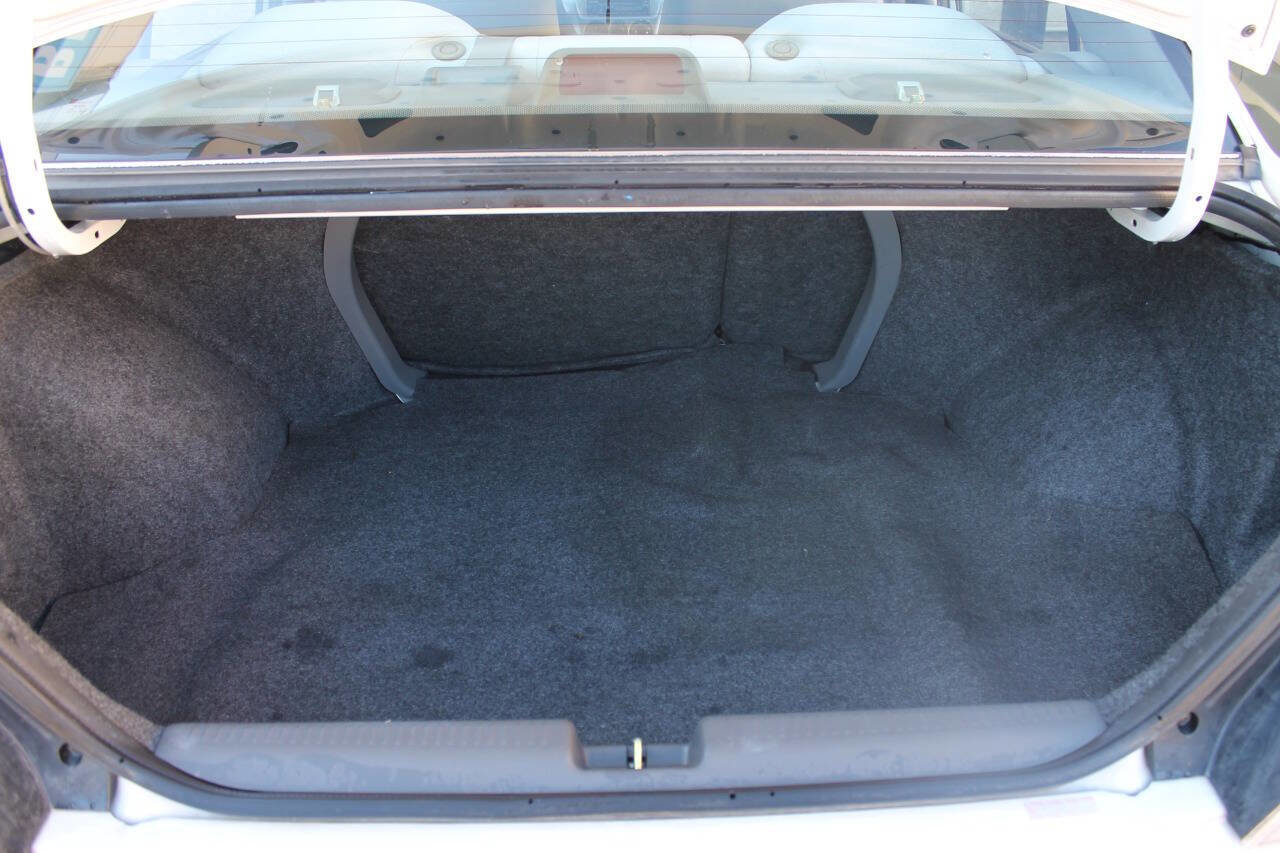 Used 2004 Mitsubishi Lancer ES image 33