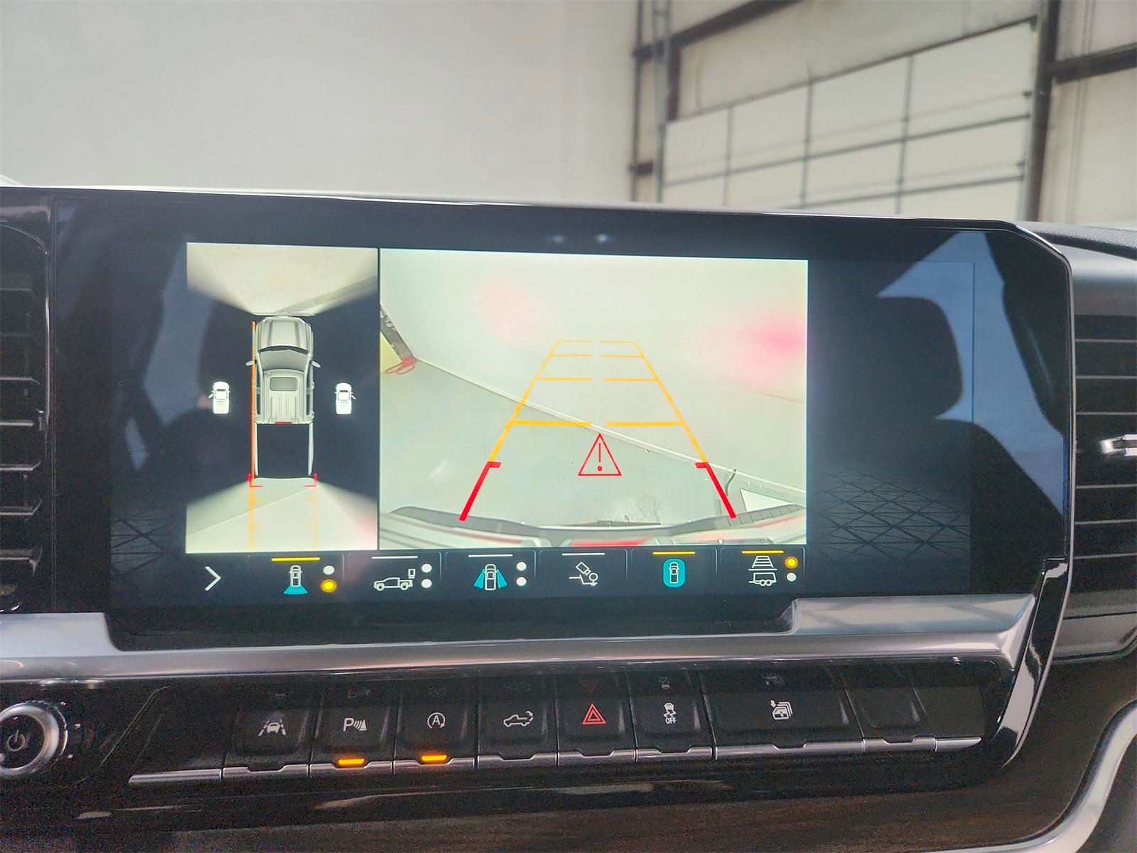 Used 2022 GMC Sierra 1500 SLT w/ SLT Premium Plus Package image 31